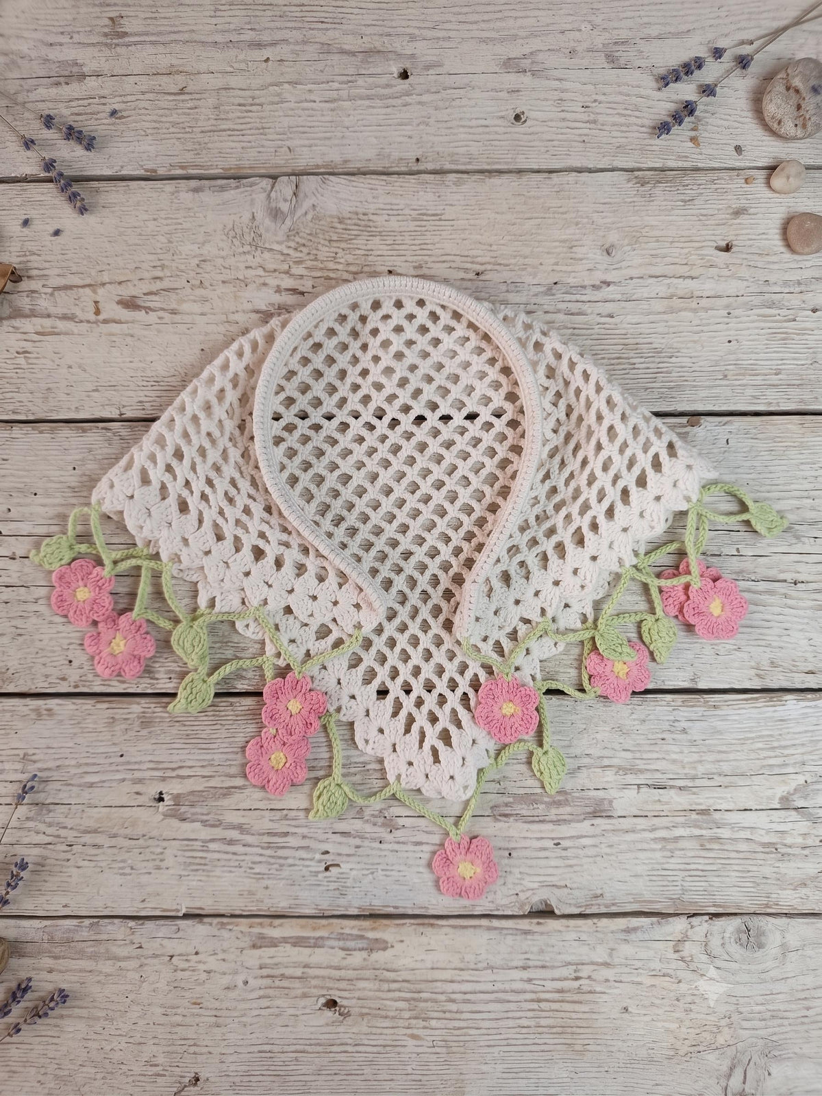 No-Tie Daisy Crown Bandana | Crochet Pattern PDF