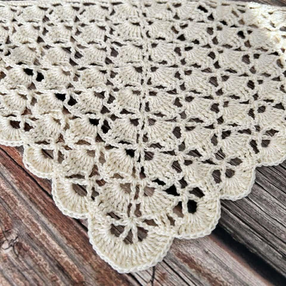 Easy Triangle Hair Bandana | Beginner Crochet Pattern PDF