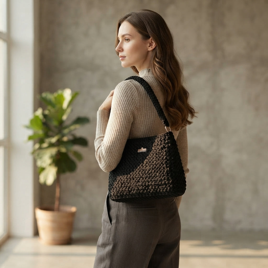 Black Tutorial Handbag | Crochet Pattern PDF